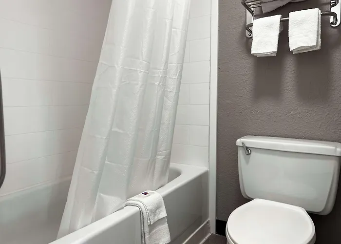 Motel 6-Hazelwood, Mo